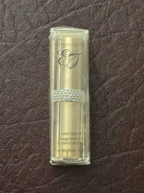 Elizabeth Taylor Luxury Lipstick Glamorous .14oz 4g New Sealed NIB